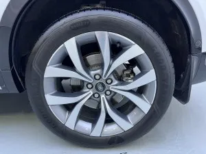 Land Rover Discovery Sport 2024