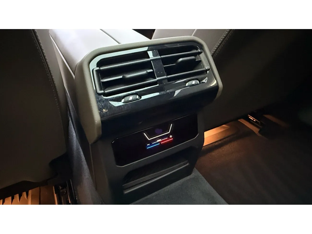 BMW i5 2024