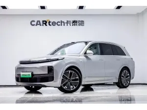 Li Auto L8 2025