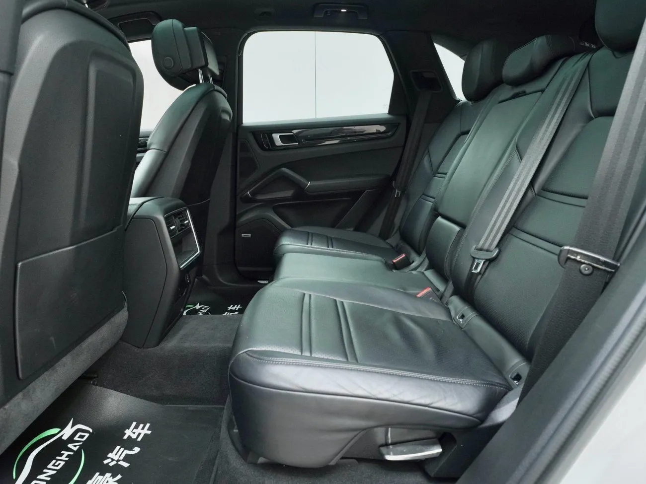 Porsche Cayenne 2019