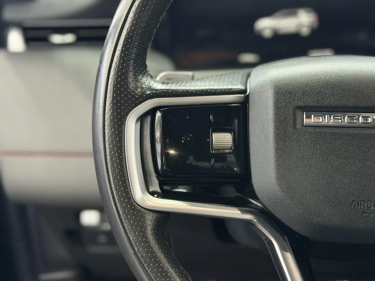Land Rover Discovery Sport 2023