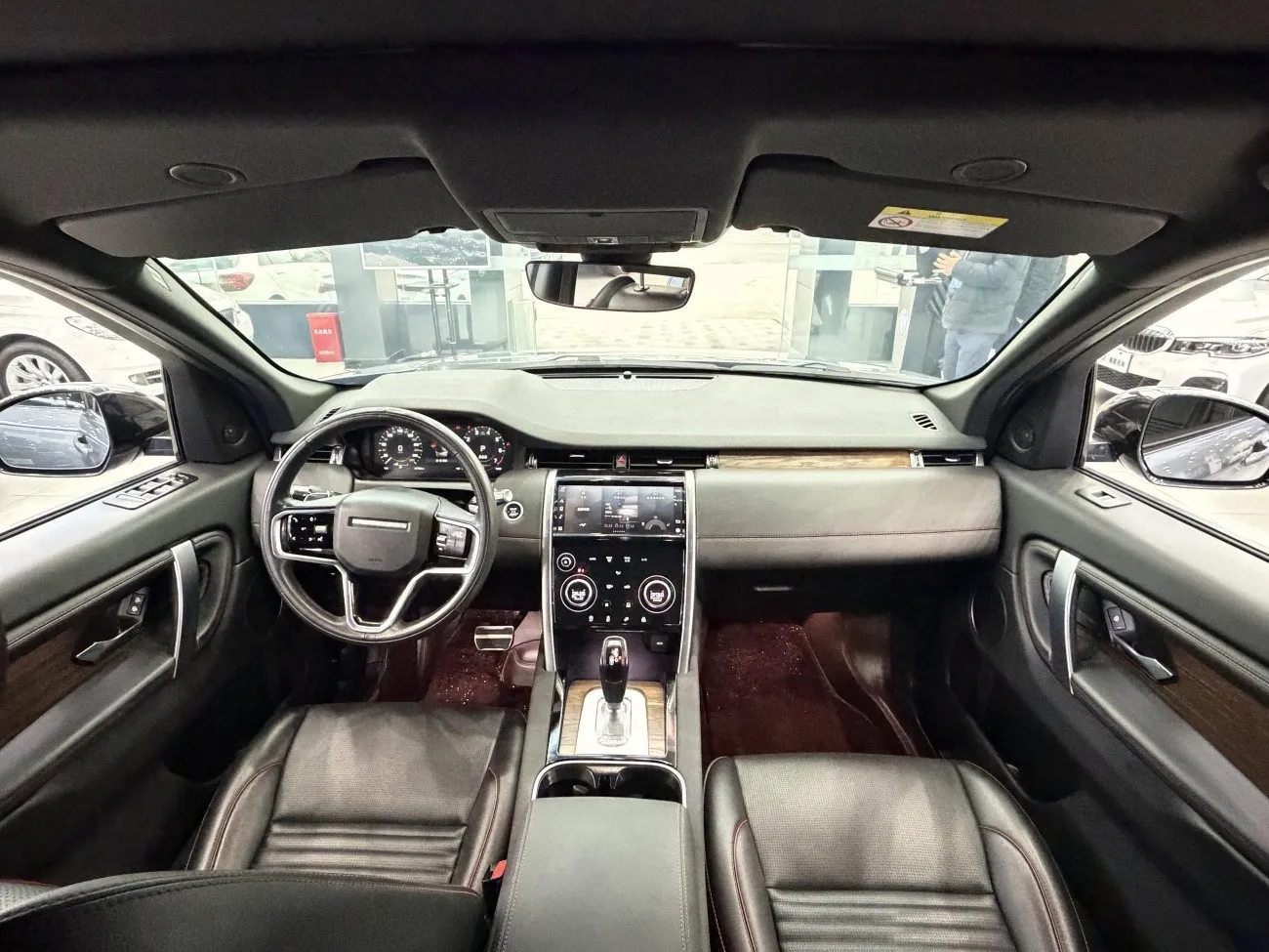 Land Rover Discovery Sport 2023