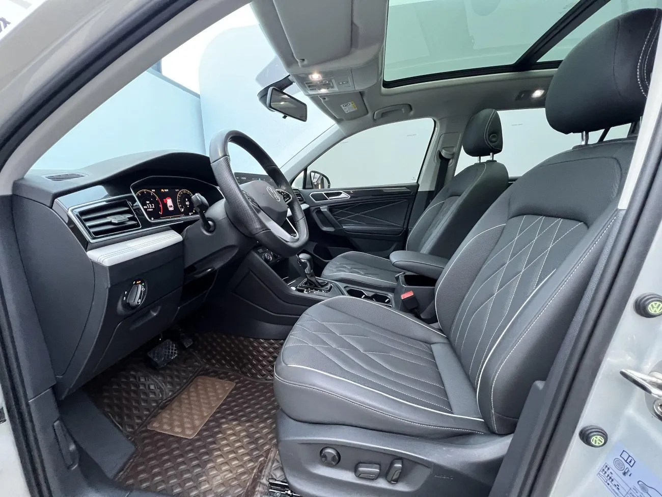 Volkswagen Tiguan L 2022