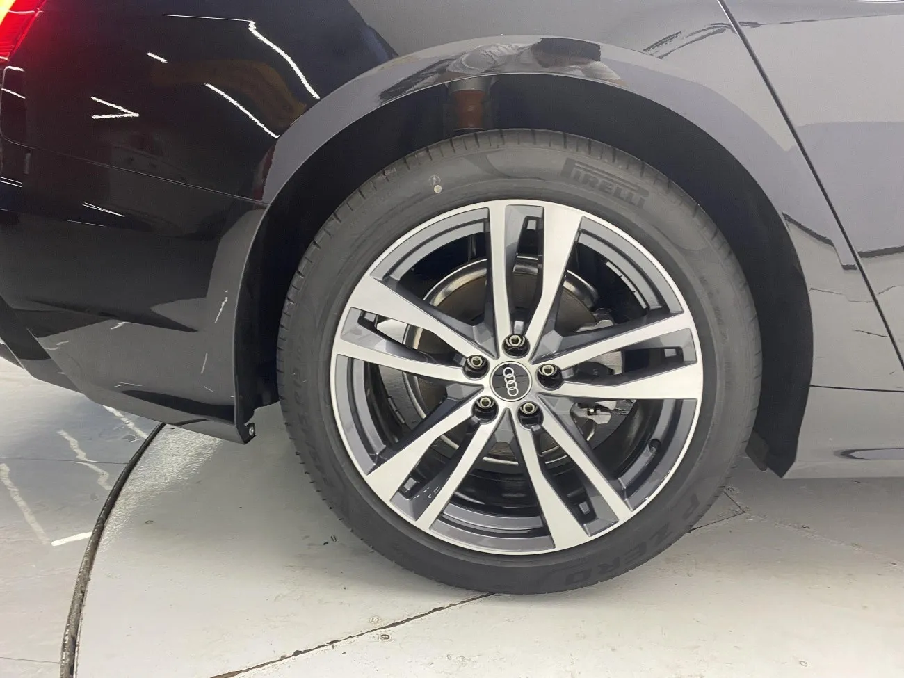 Audi A6L 40 TFSI 2025