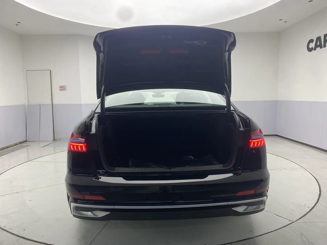 Audi A6L 40 TFSI 2025