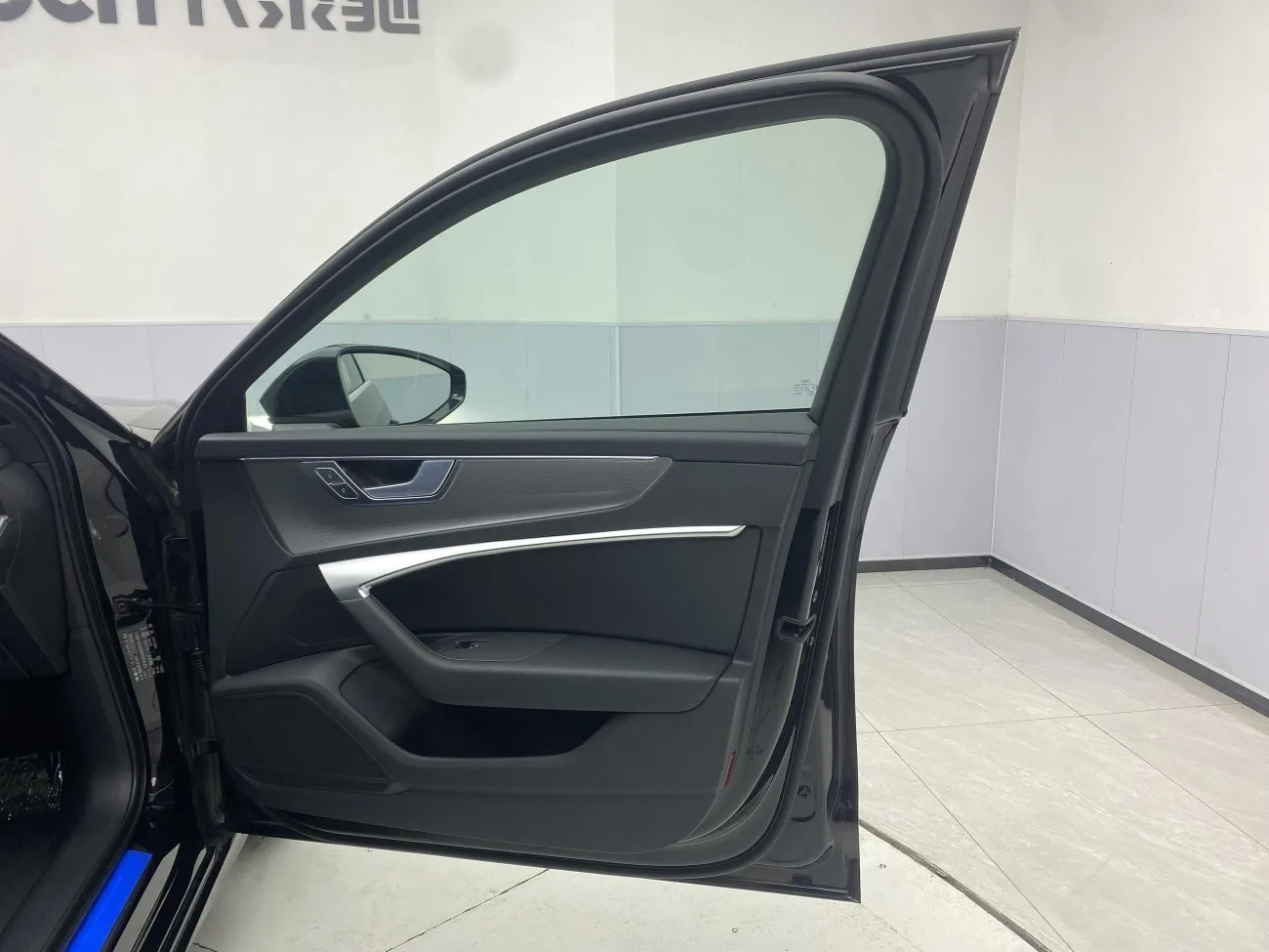 Audi A6L 40 TFSI 2025