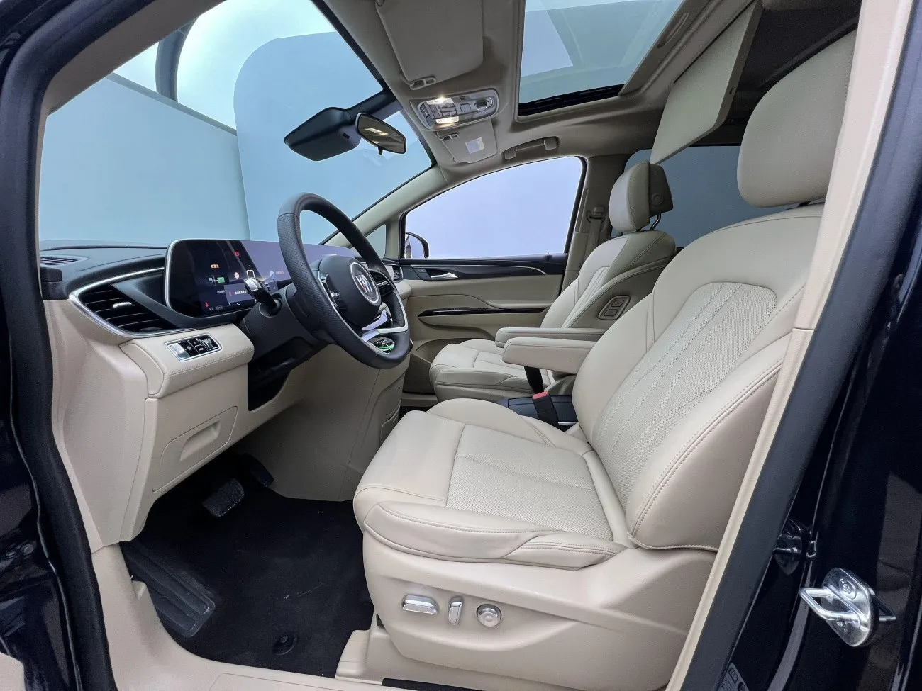 Buick GL8 2025