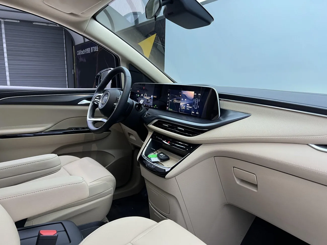 Buick GL8 2025