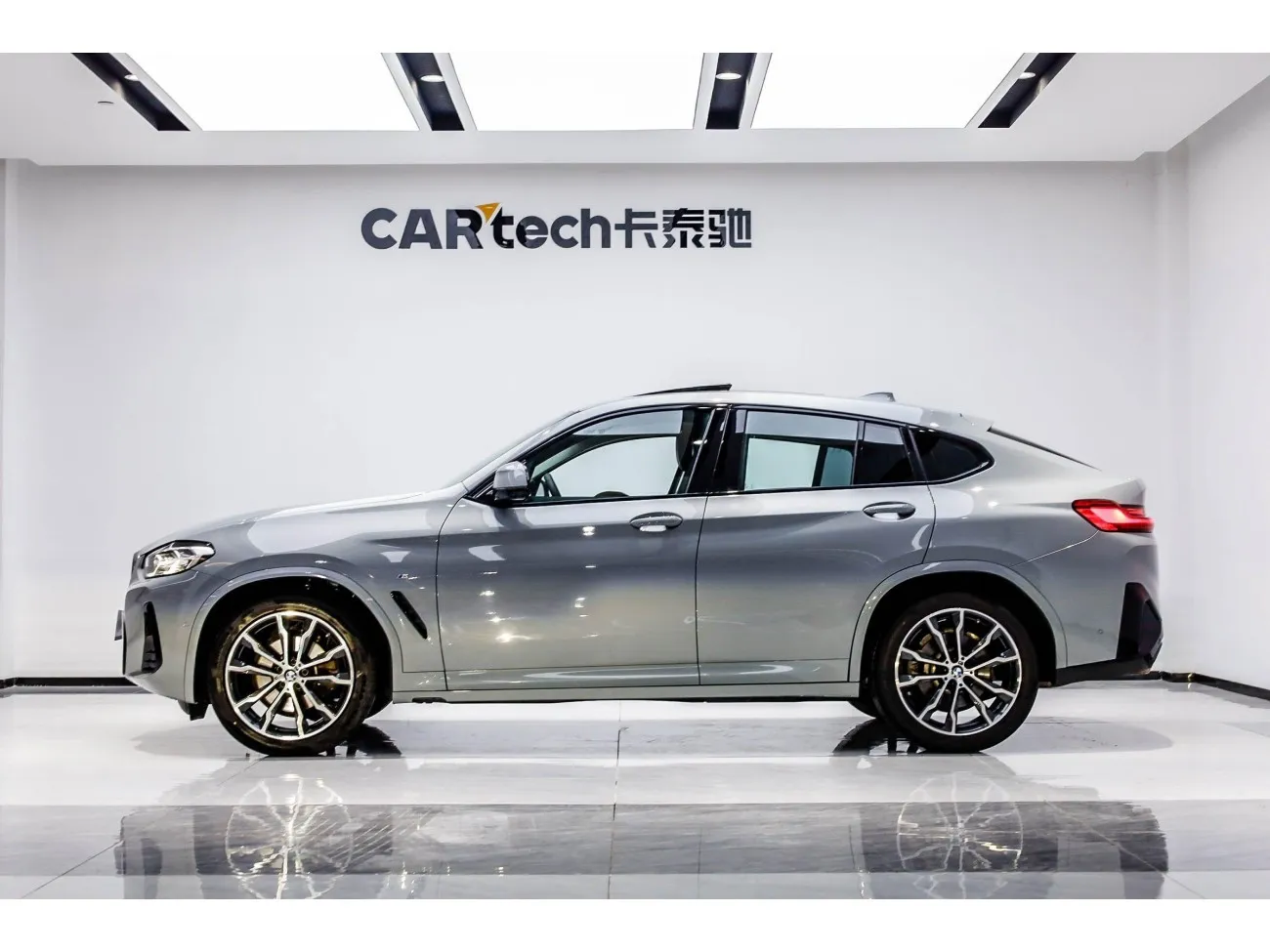 BMW X4 2023