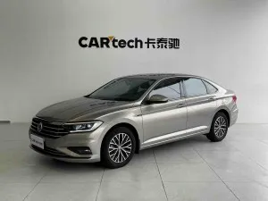Volkswagen Sagitar 2020