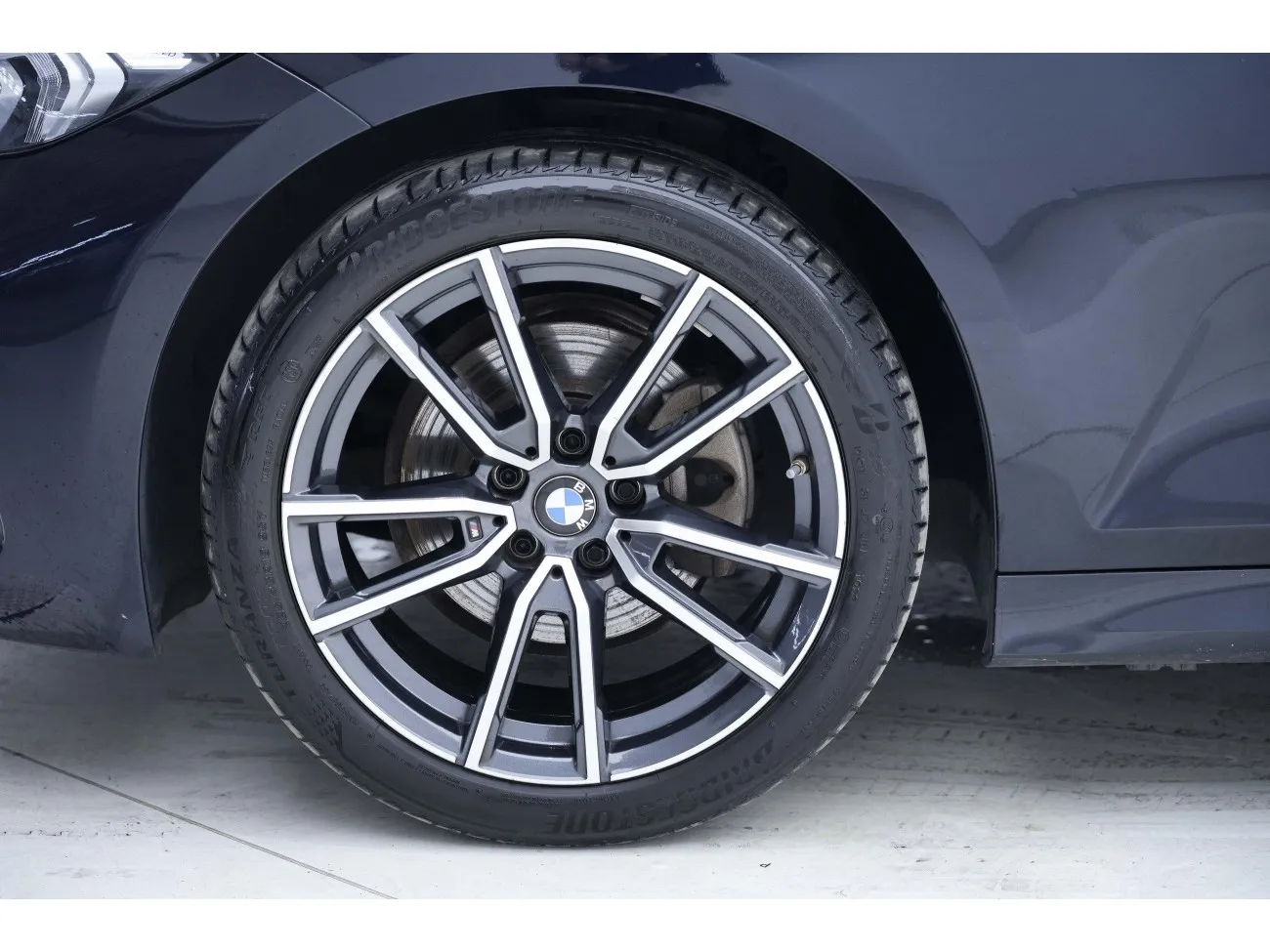 BMW 320Li 2023