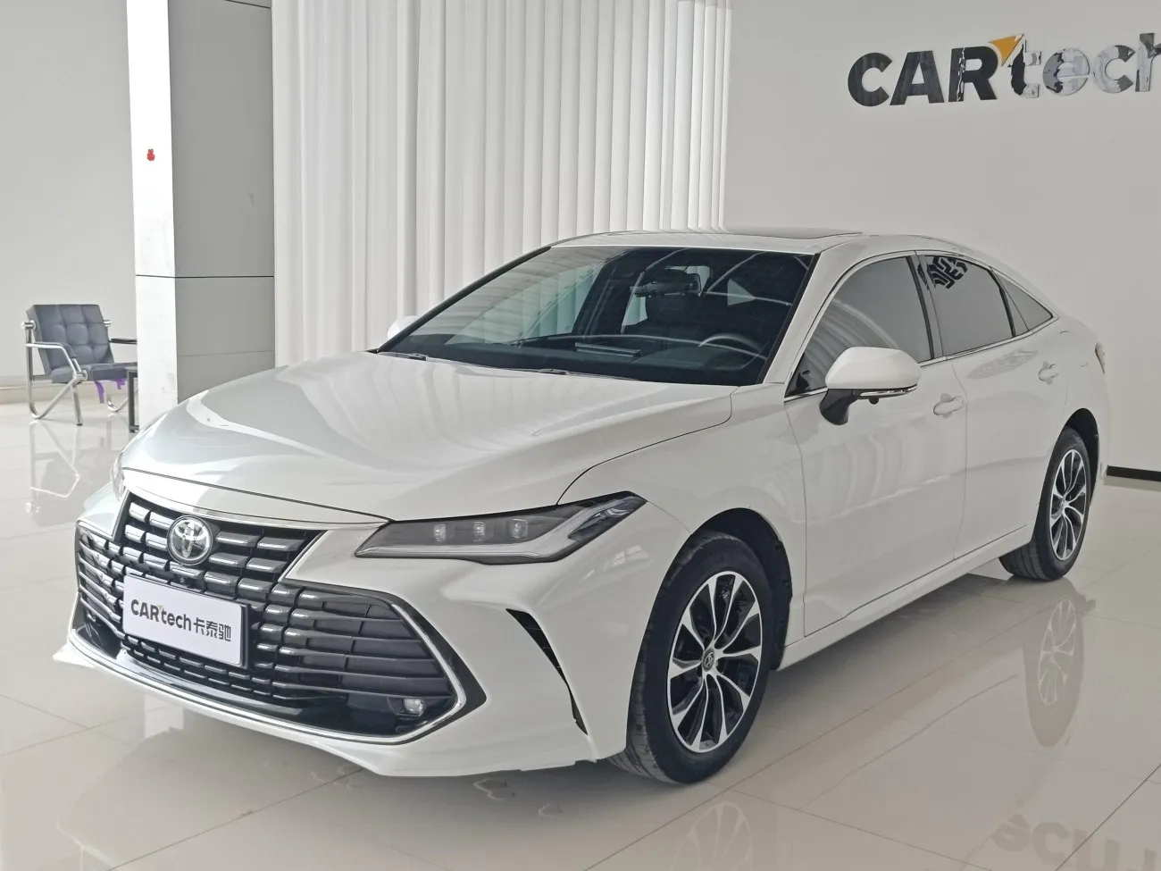 Toyota Avalon 2023