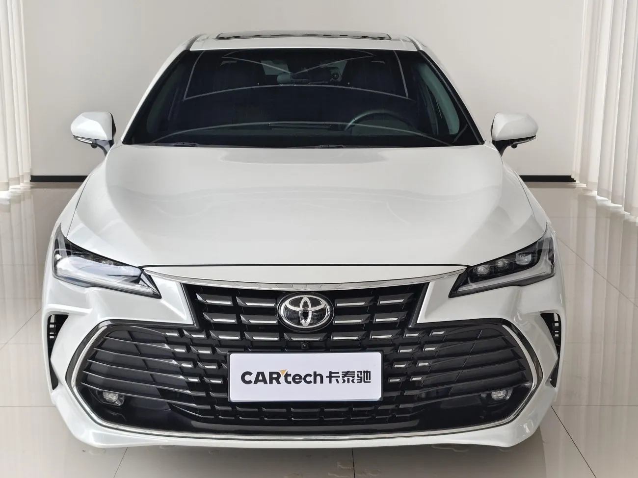 Toyota Avalon 2023