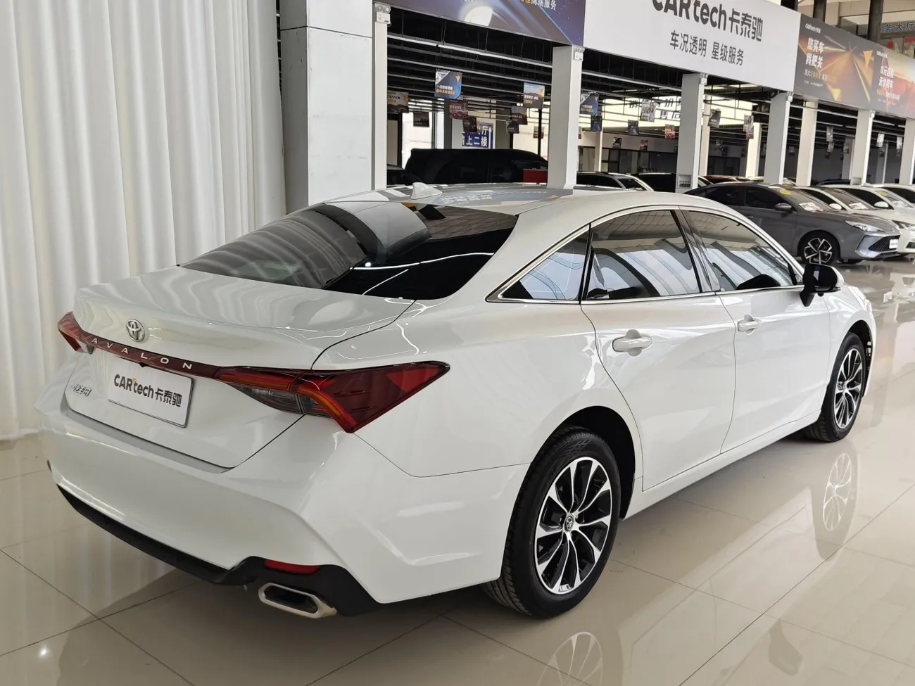 Toyota Avalon 2023