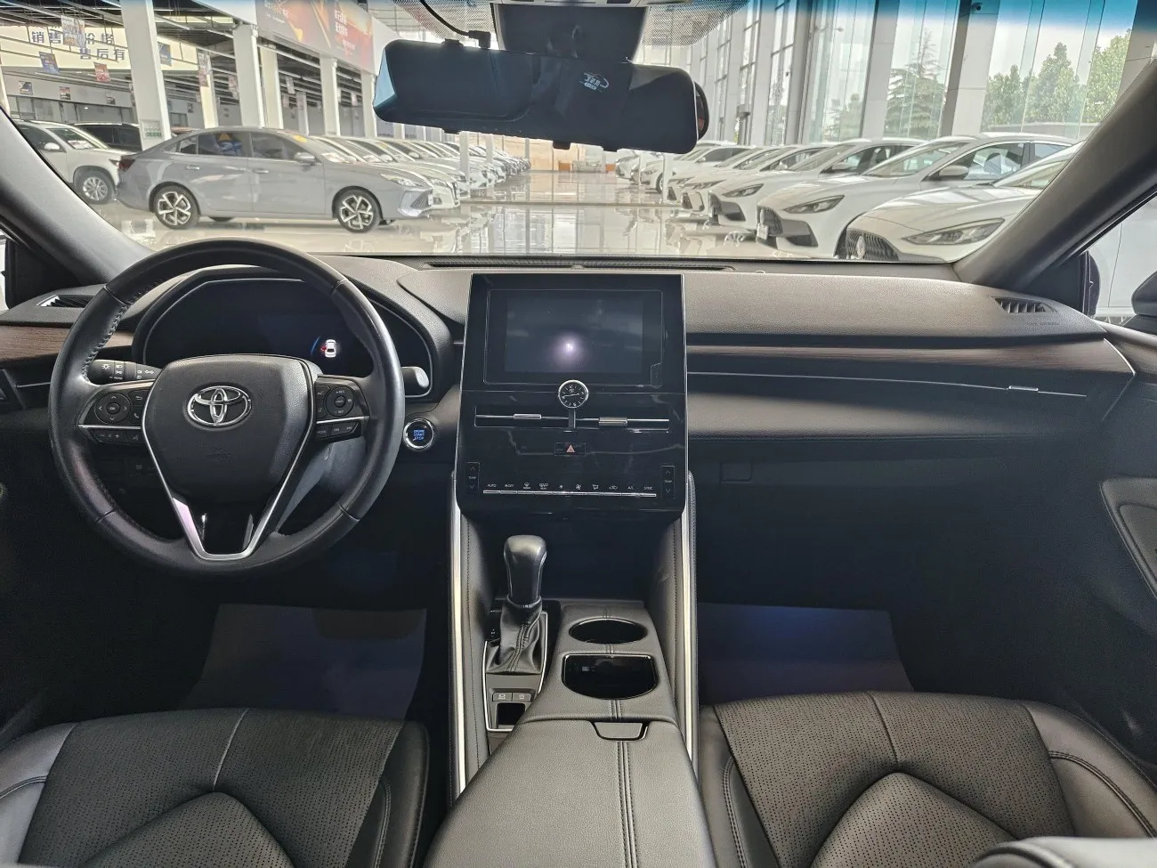 Toyota Avalon 2023